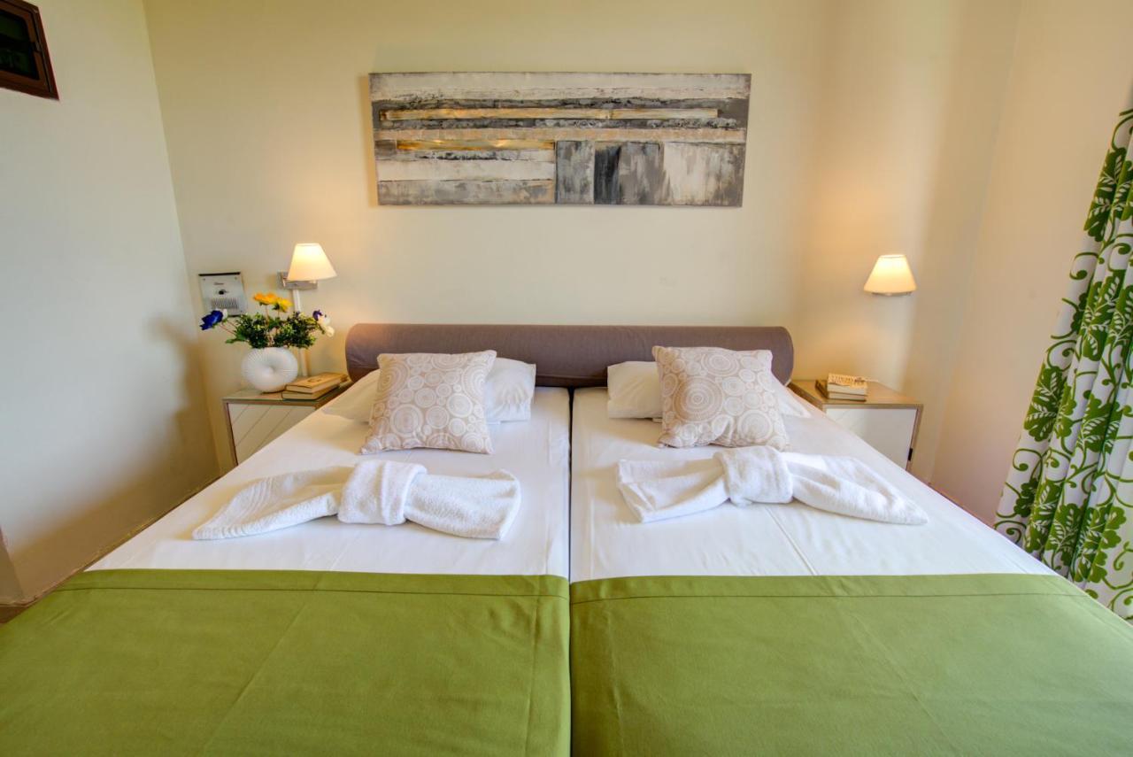 Chriselen Hotel Eleonas Luaran gambar