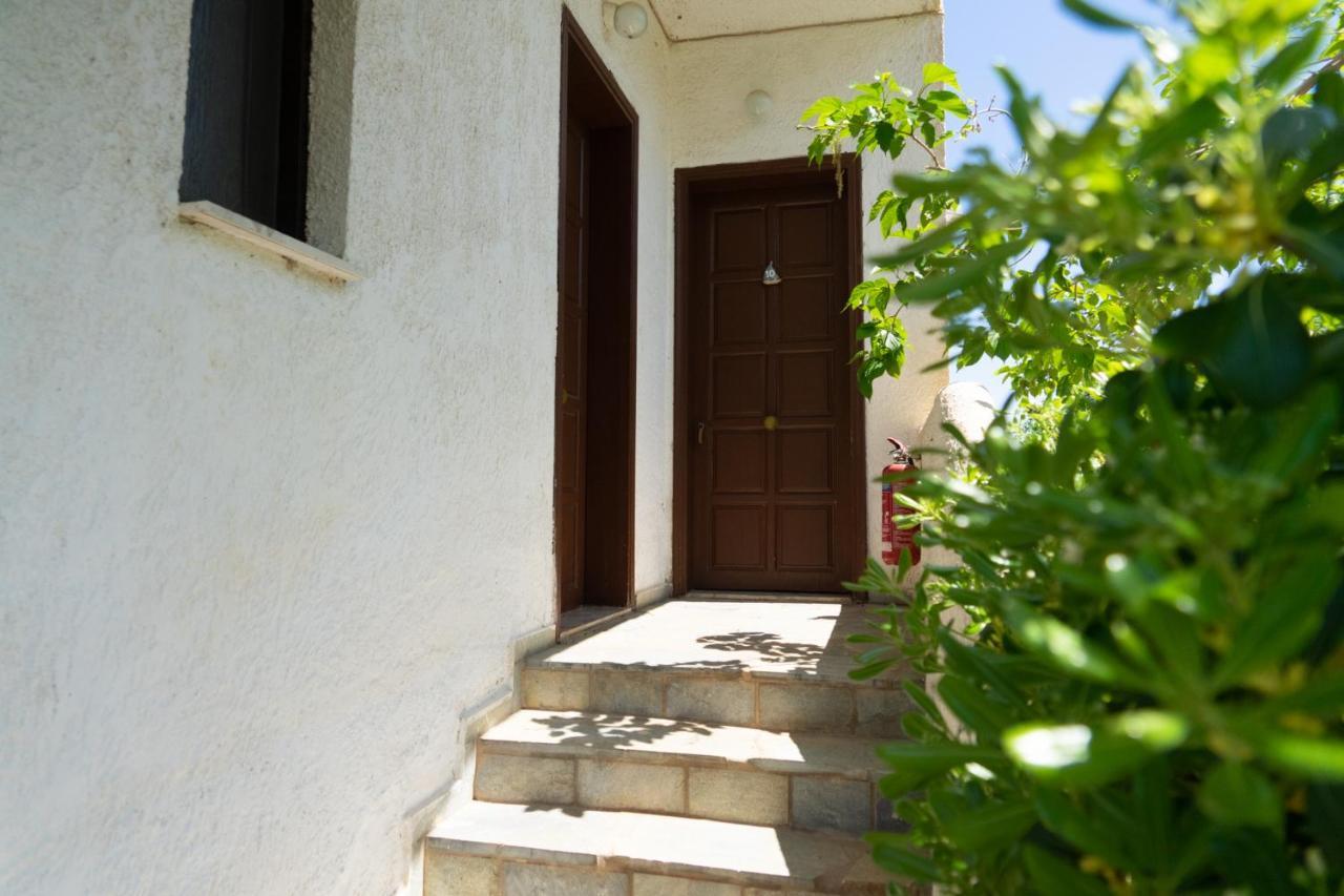 Chriselen Hotel Eleonas Luaran gambar