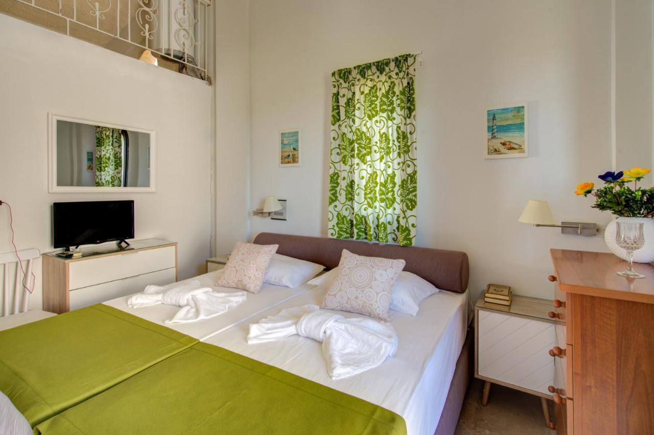 Chriselen Hotel Eleonas Luaran gambar